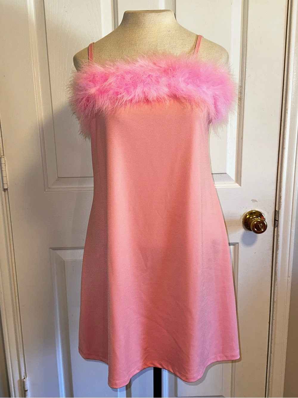 Sugar Thrillz Dolls Kill ‘Flirty N' THRIVING’ Marabou Feather Dress Fembot XL